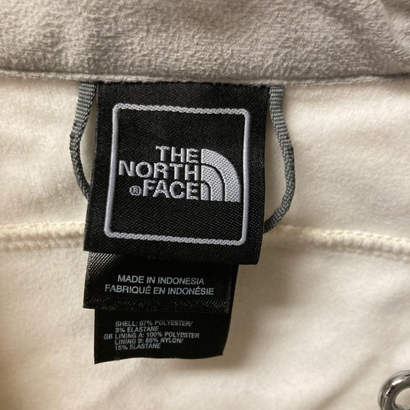 North Face Cream jacket - Picture 5 of 5